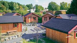 Camp West, Erlebnisferiendorf-Wölmersen