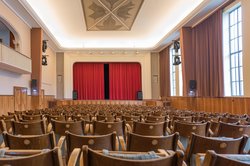 Hüttenhaus Saal